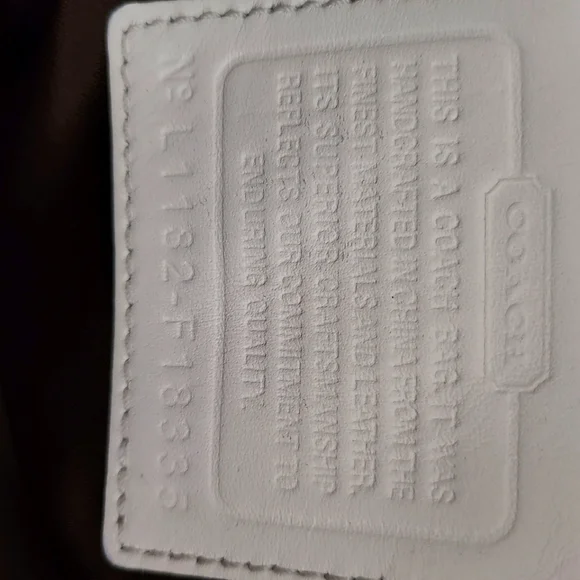 Coach bag - Picture 10 of 15